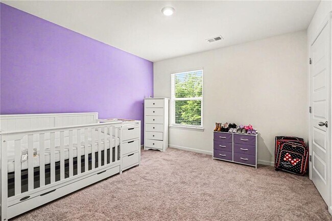 Building Photo - 639 Blue Juniper Cir
