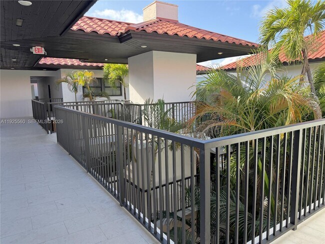 Building Photo - 55 Ocean Ln Dr