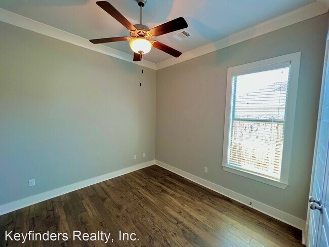 Building Photo - 3 br, 2 bath House - 12108 Rotterdam Avenue