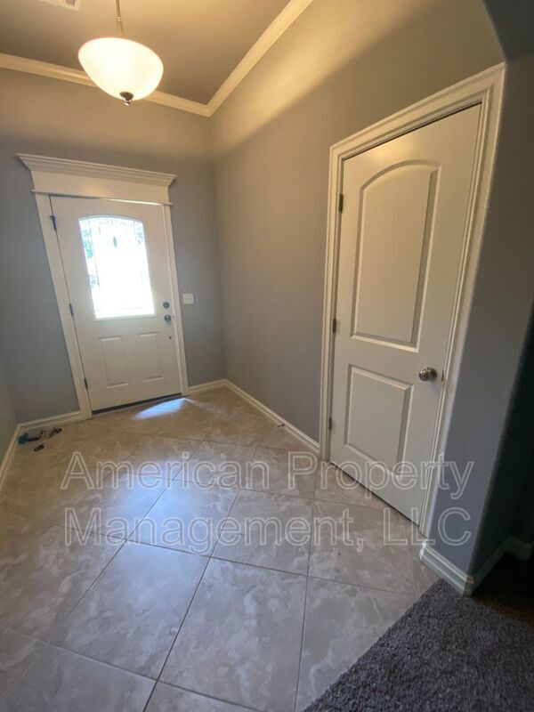 Building Photo - 5312 Charleston Dr