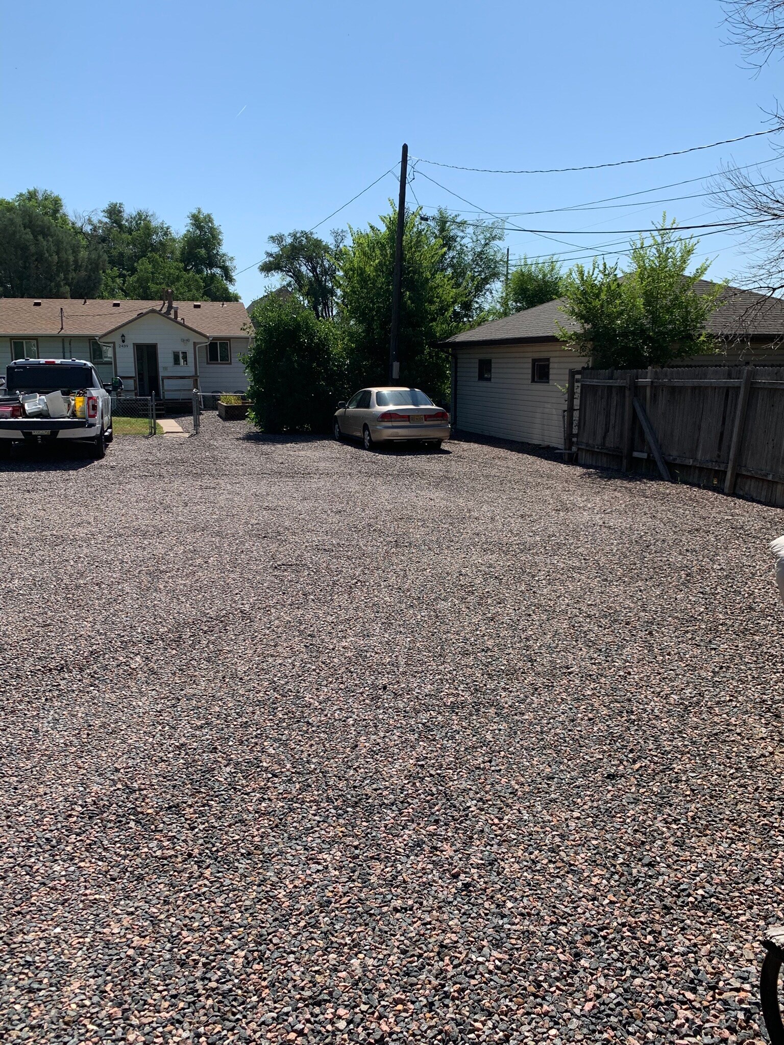 Oversized Parking - 2439 9th Ave