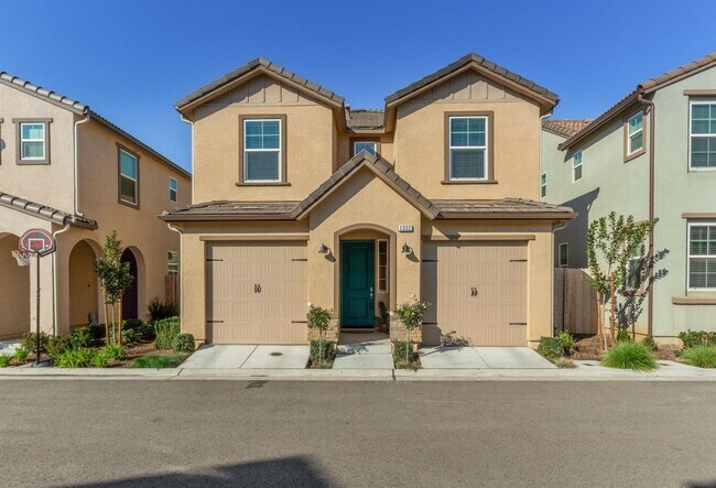 Building Photo - 1332 Joy Dr