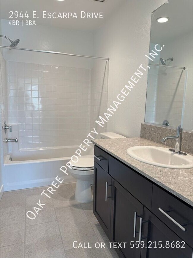 Building Photo - 2944 E Escarpa Dr