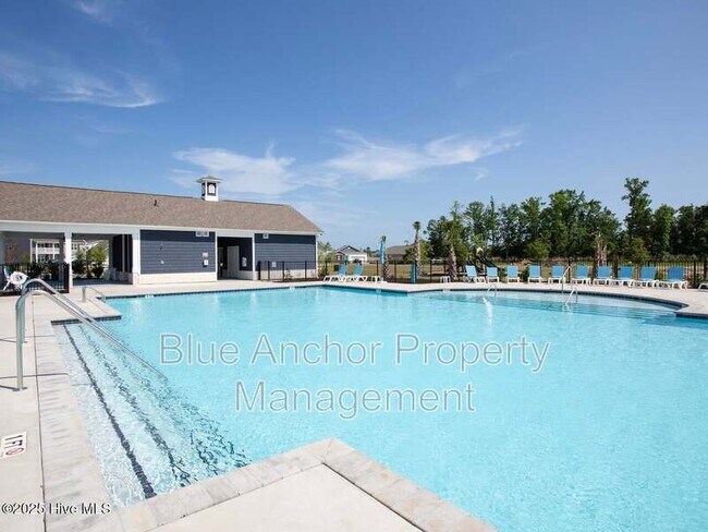 Building Photo - 103 S Grassland Rd