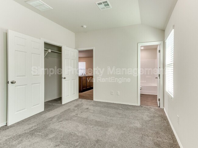 Building Photo - 11452 SW 12th St