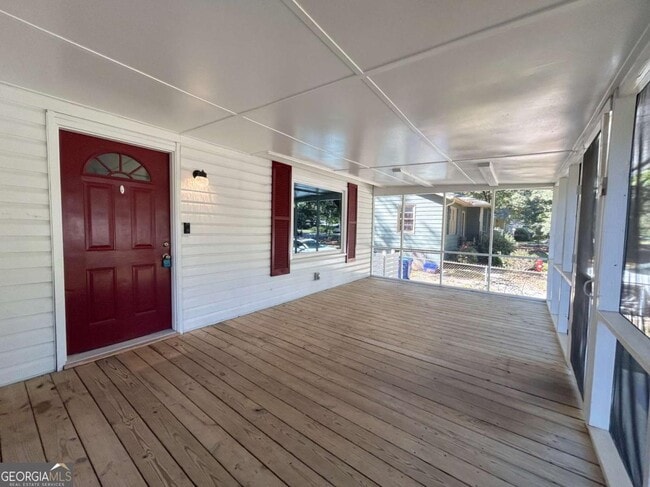 Building Photo - 2981 Lowrance Dr