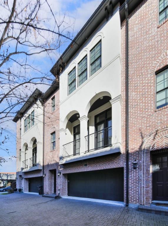 Building Photo - 3913 Gramercy St