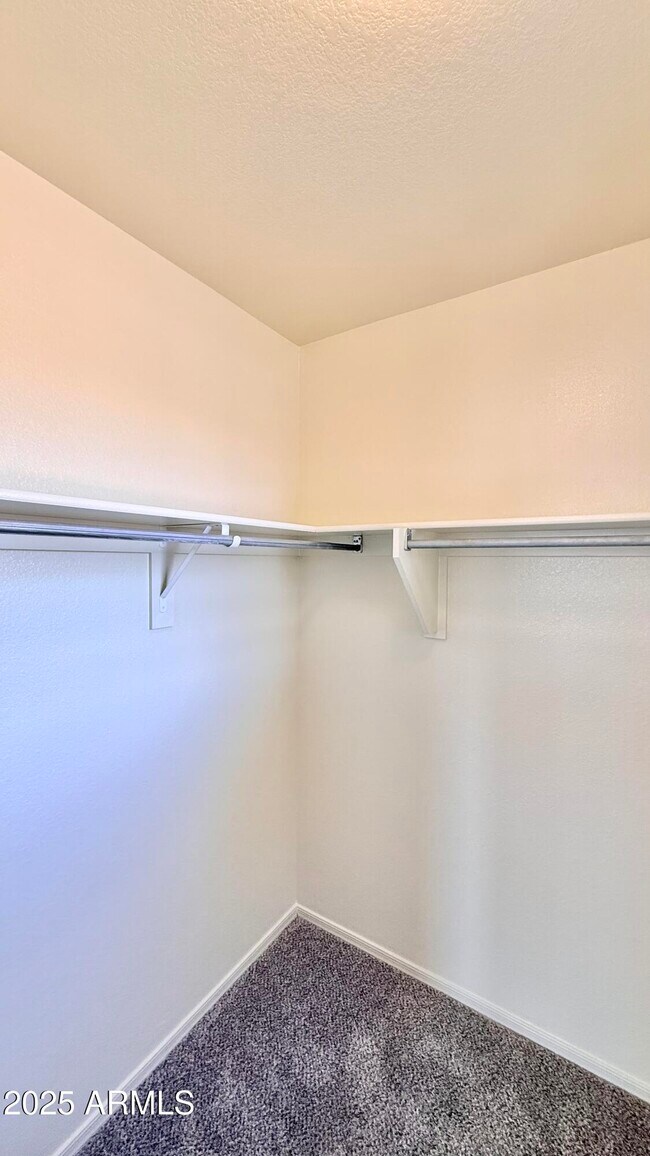 Building Photo - 2499 S Marble St