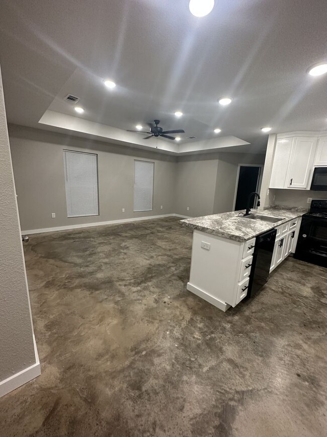 Building Photo - NEW CONSTRUCTION 3 BED 2 BATH HOUSE ON AN ...