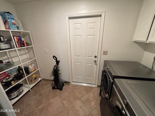 Building Photo - 11322 N 69th Dr