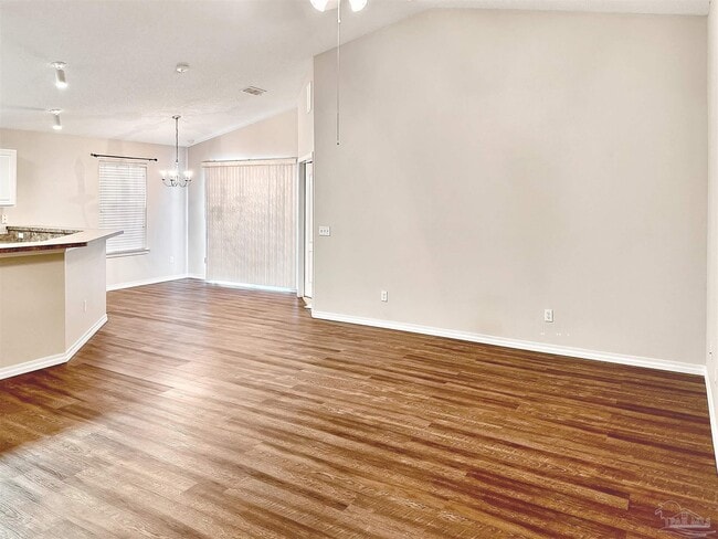 Building Photo - 217 Cohasset Ct