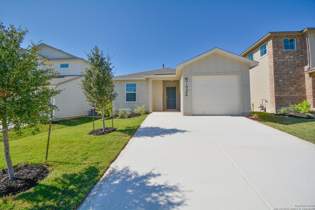 Building Photo - 15346 Brown Violetear