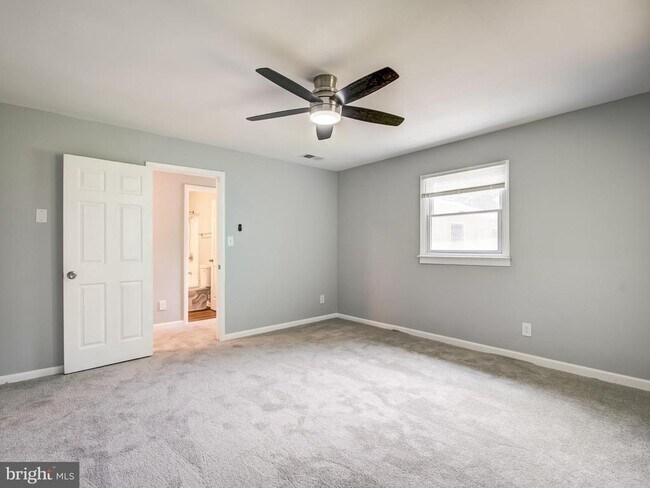 Building Photo - 20227 Three Notch Rd