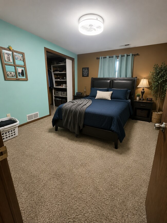 Building Photo - Winnebago Property