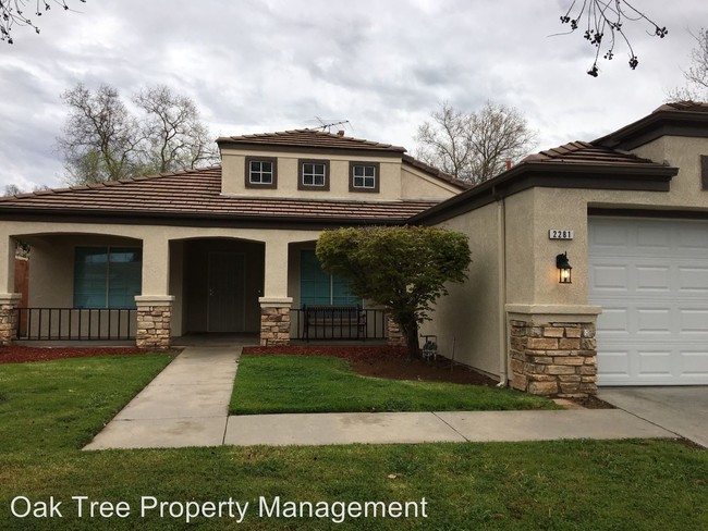 Primary Photo - 4 br, 2 bath House - 2281 E. Jordan Avenue
