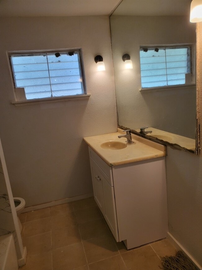 Building Photo - 4418 Gallagher Dr