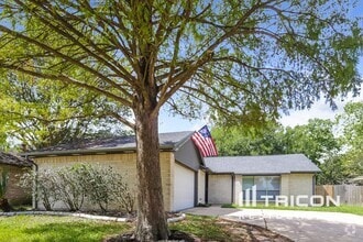 Building Photo - 7235 Daylight Ln