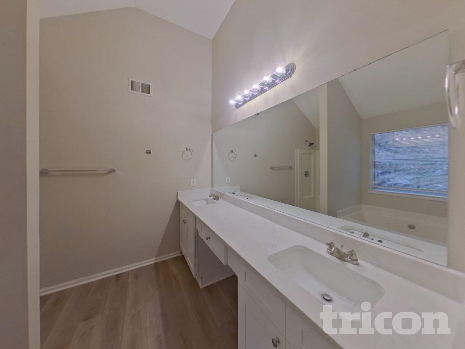 Building Photo - 822 Cascade Crossing