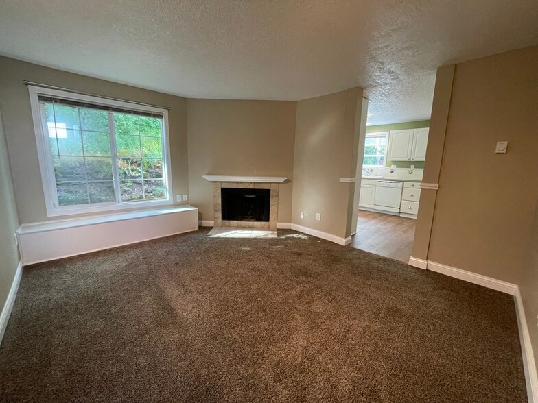 living room - 4368 Imperial Dr