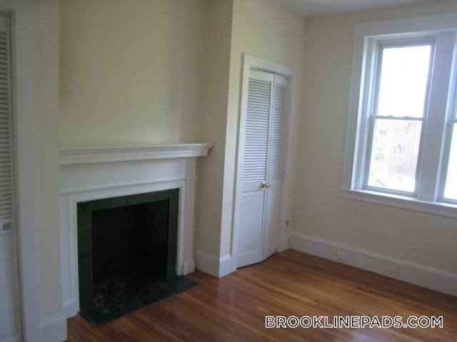 Building Photo - 66 Egmont St