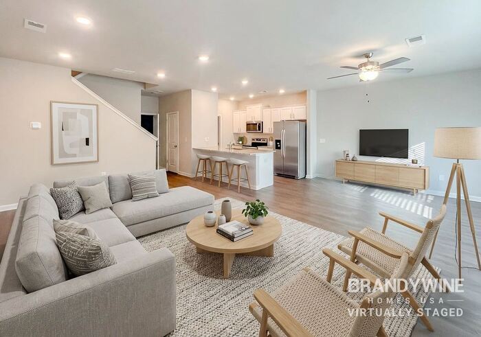 Building Photo - 111 Windflower Wy