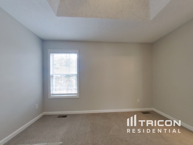 Building Photo - 170 Belle Ln