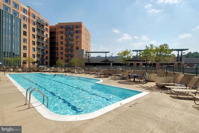 Building Photo - 2720 S Arlington Mill Dr