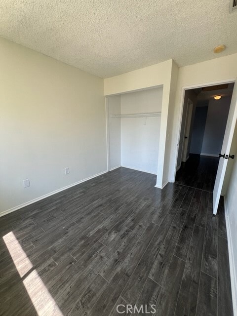 Building Photo - 8338 Woodley Pl
