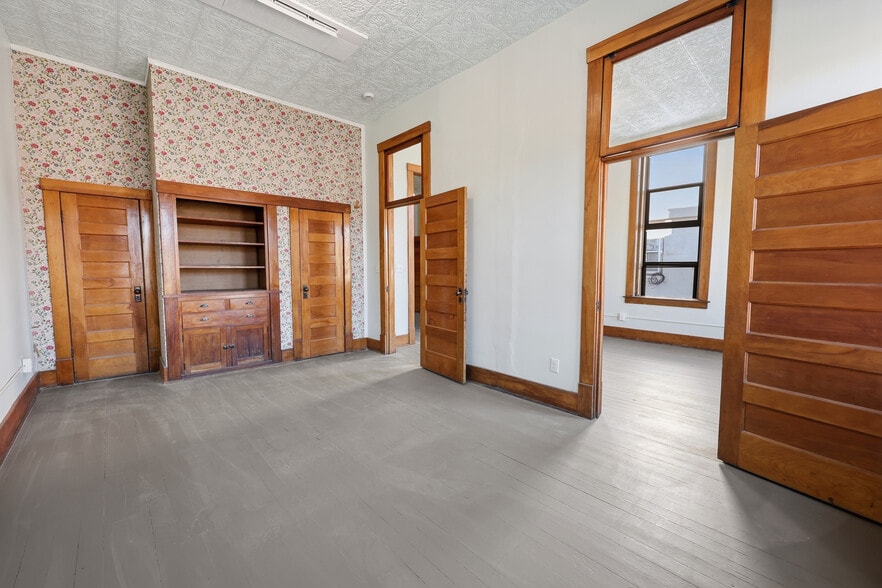 Bedroom 1 - 217 N Sibley Ave