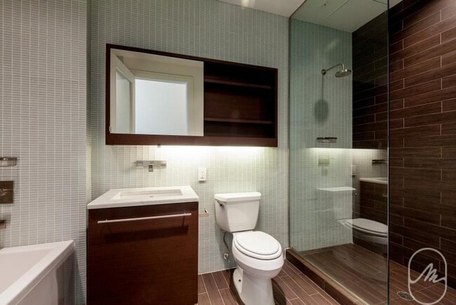 Building Photo - 2 bedroom in New York NY 10004