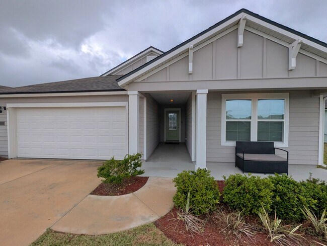 Building Photo - Welcome to your New Home in the Upgraded Dorado Community of Entrada A Lake Front 3 Bed 2 Bath wi...
