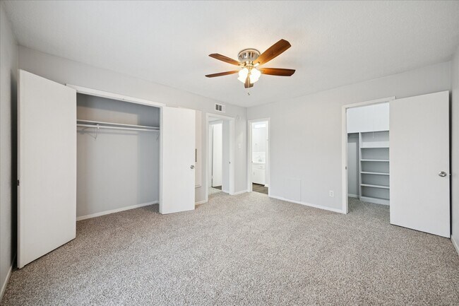 Building Photo - 1645 W Main St