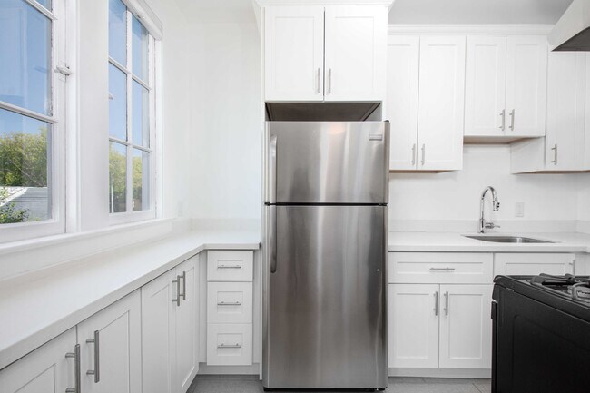 Building Photo - 3017 22nd St