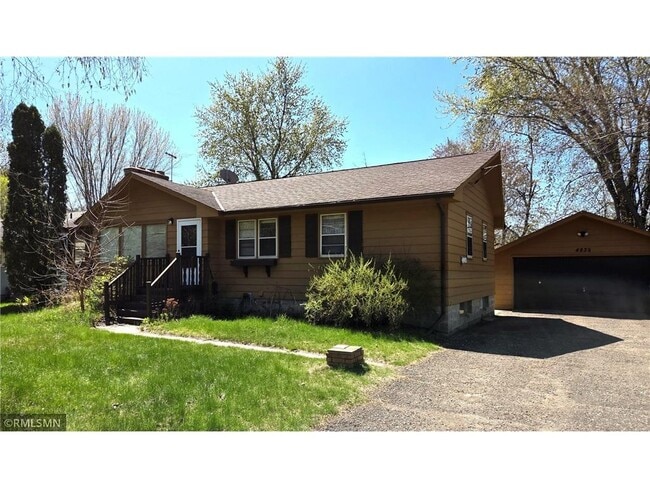 Primary Photo - 4835 Hodgson Rd