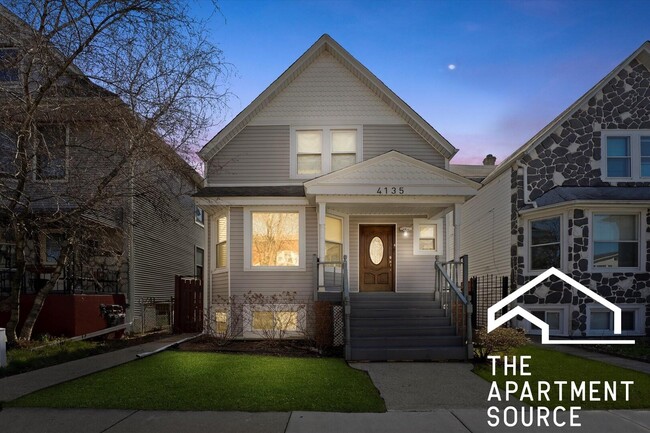 Building Photo - 4135 W Henderson St