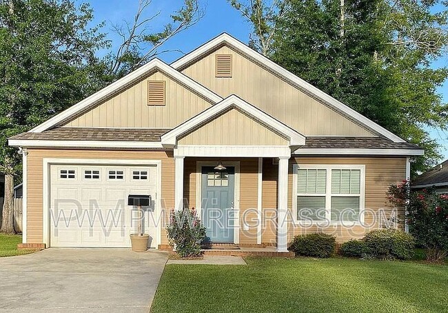 Building Photo - 214 Winterberry Way