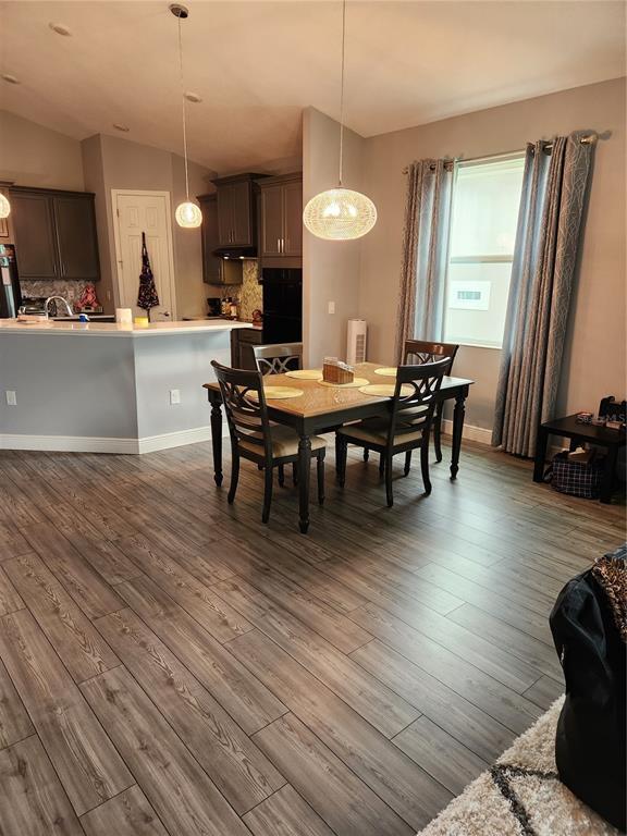 Building Photo - 8220 Bridgeport Bay Cir