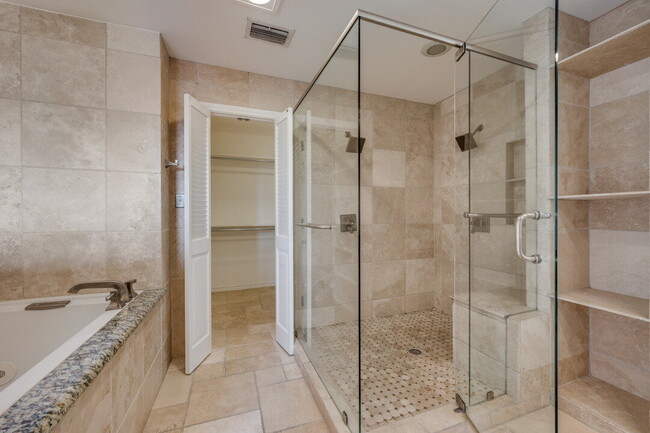 Building Photo - Nicely updated Property, next to SMU