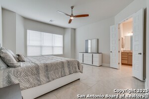 Building Photo - 1114 Aidenbaum