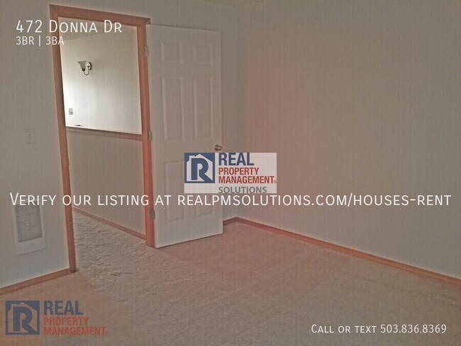 Building Photo - 472 Donna Dr