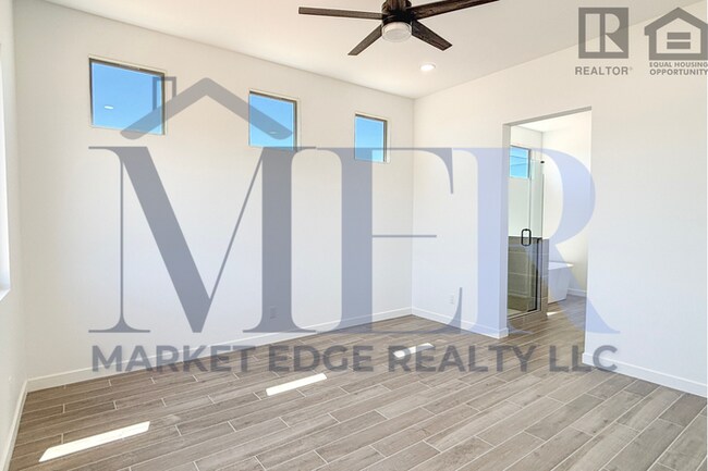 Building Photo - 3Bed/2Bath Home in North Scottsdale! Ready...