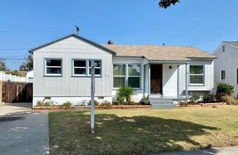 Building Photo - 3941 Elsa St