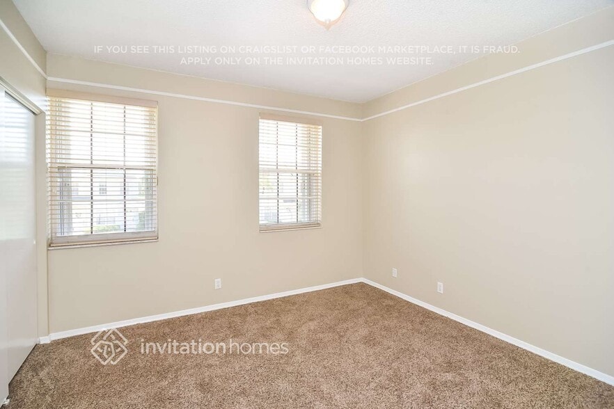 Building Photo - 16648 Hemingway Dr