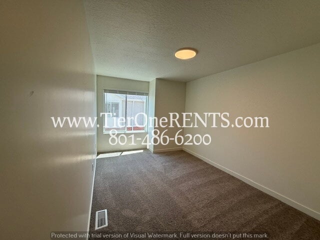 Building Photo - NO DEPOSIT option available for qualified renters with Obligo