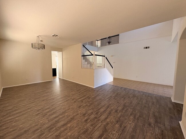 Building Photo - EASTVALE GREAT NEIGHBORHOOD- 4+2.5 EXECUTIVE HOME, QUIET NEIGHBORHOOD - AVAILABLE NOW!!! ONLY 2 C...