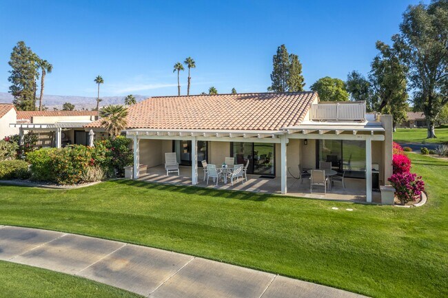 Building Photo - 40985 La Costa Cir W