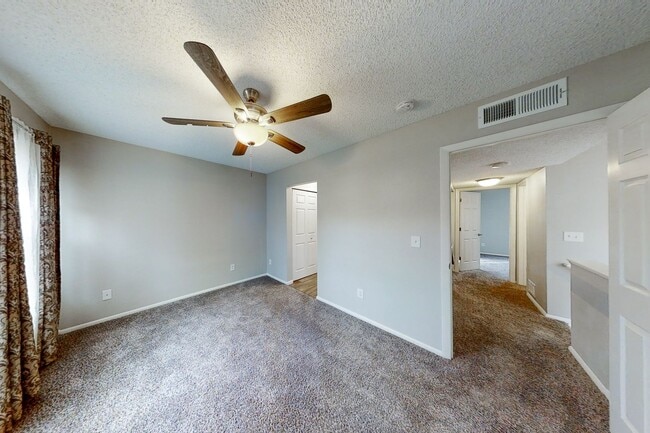 Building Photo - 12262 Colorado Blvd