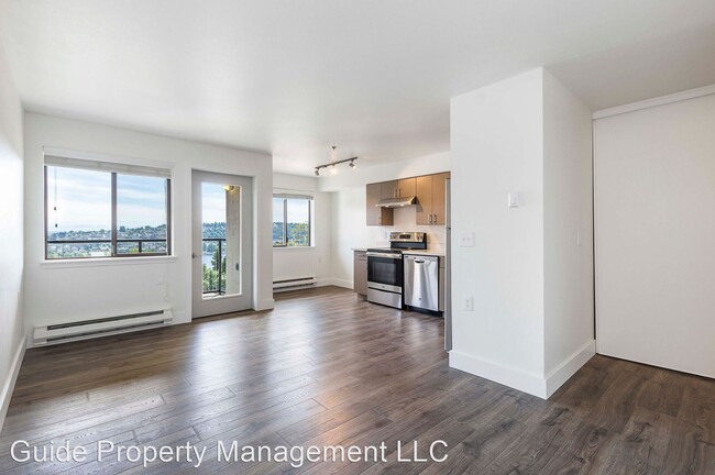 Building Photo - 2450 Aurora Ave N