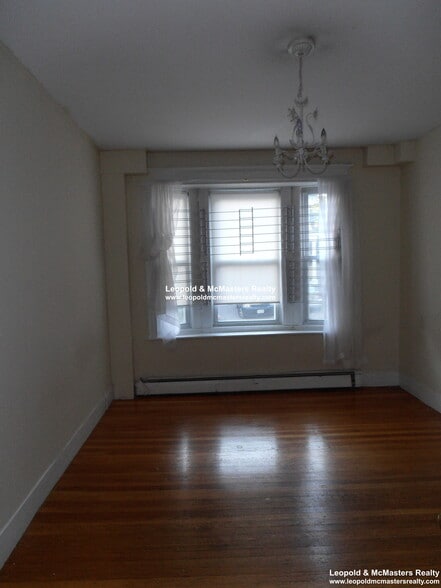 Building Photo - 16 Quint Ave