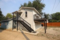 Building Photo - Not your average Studio